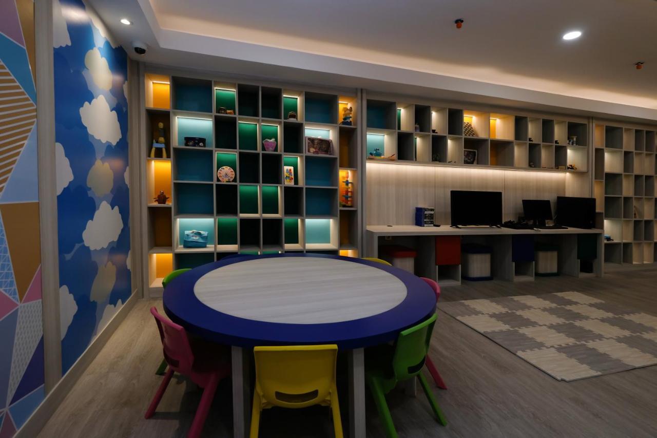 Dream Of Aventus Hotel Kuta 꾸따 외부 사진