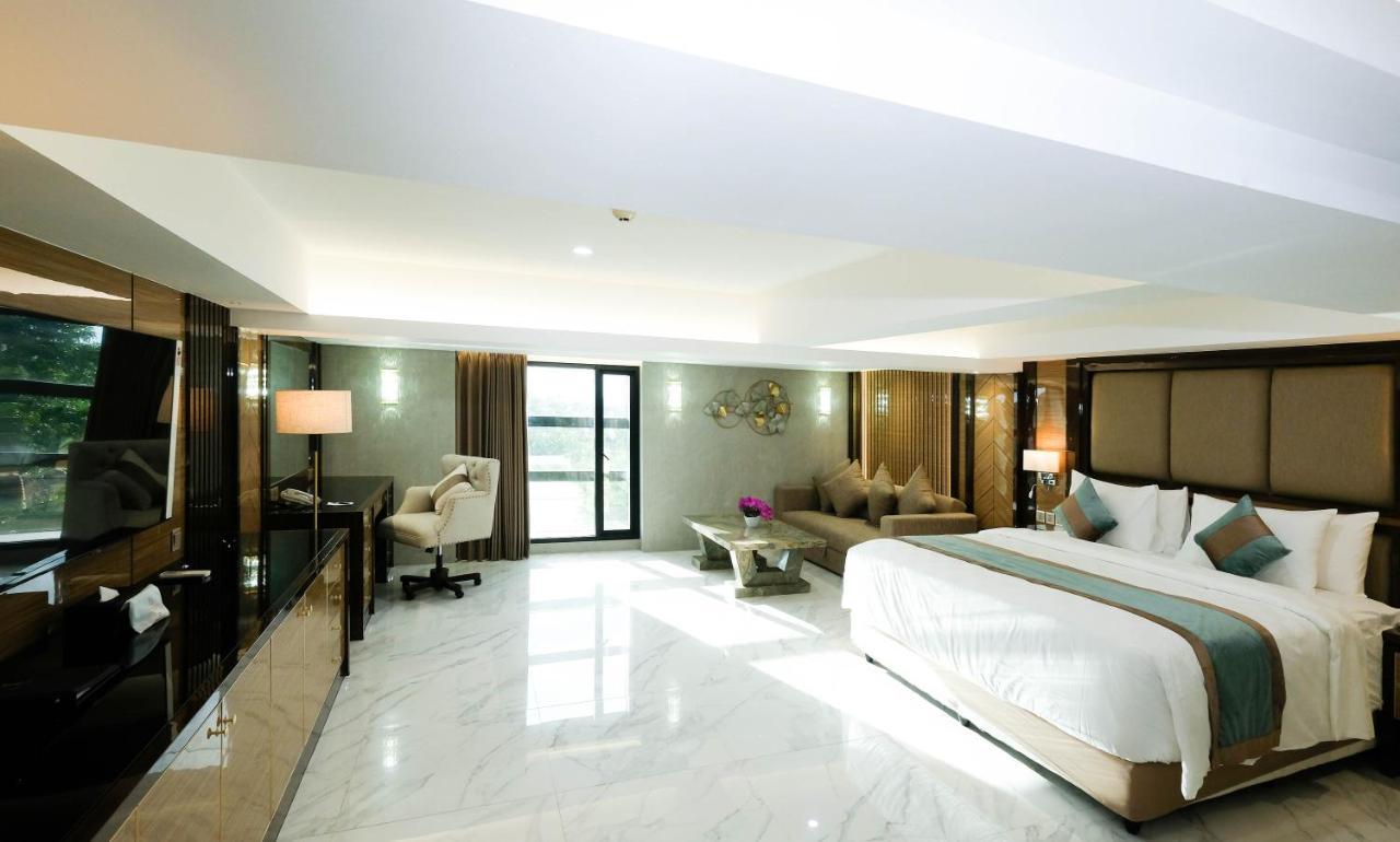 Dream Of Aventus Hotel Kuta 꾸따 외부 사진