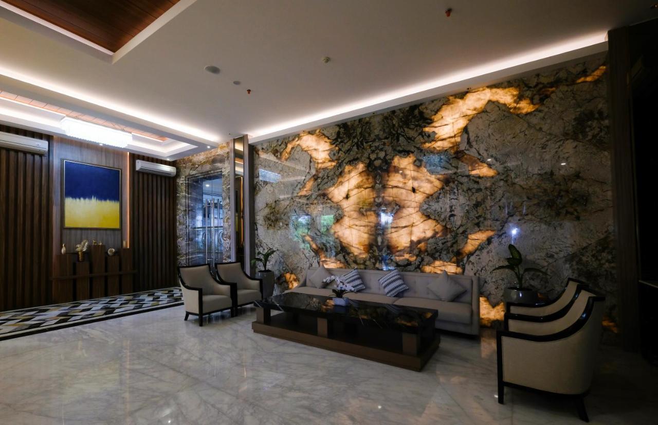 Dream Of Aventus Hotel Kuta 꾸따 외부 사진